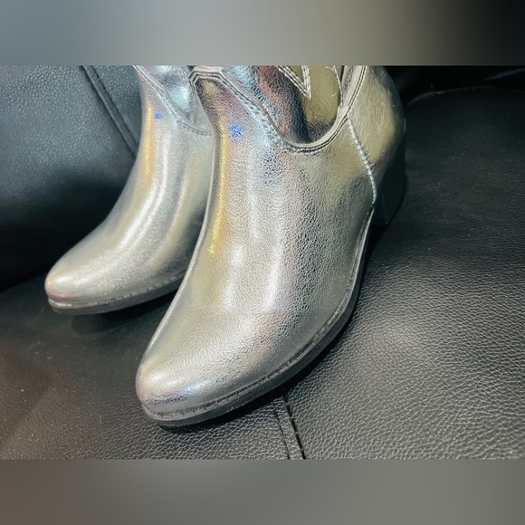 Madden NYC Little Girl & Big Girl Tall Western Cowgirl Boot size 4 - Picture 4 of 8